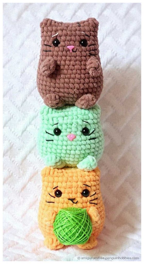 Free Amigurumi Pattern: No sew mini kitten project for professional sellers, AI concept.